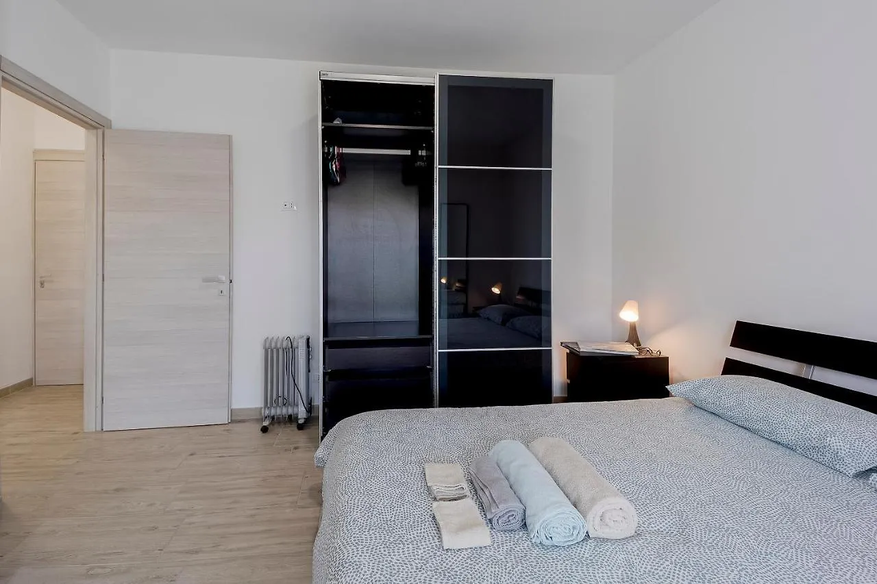 Il Gattino Di Porto - Apt 2 - Bilocale Terrazzo Piscina Imperia 0*,
